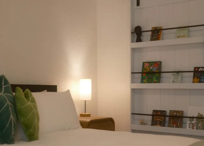 Modern Character Downtown Holiday home Fargo